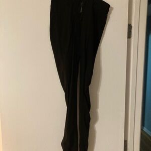 Black Stretchy Jeggings with Slim Fit